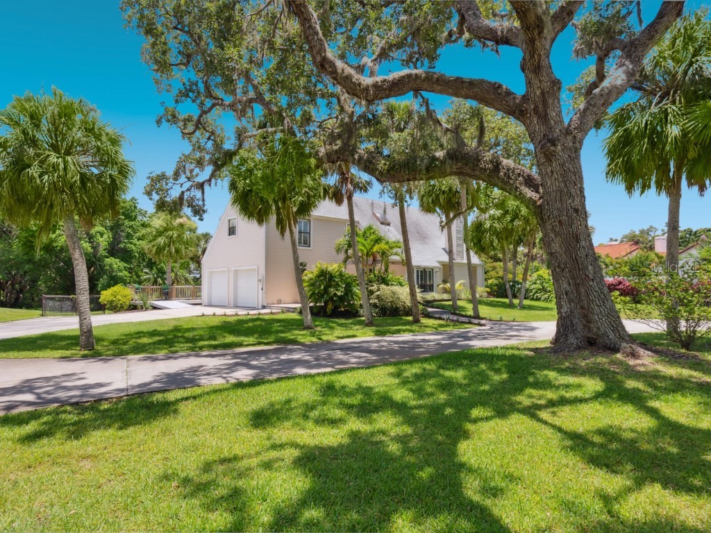 3648 Beneva Oaks Boulevard Sarasota FL 34238 A4643238 image40