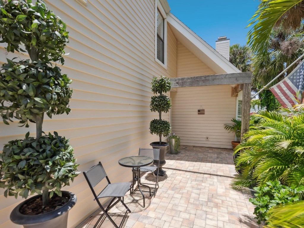 3648 Beneva Oaks Boulevard Sarasota FL 34238 A4643238 image5