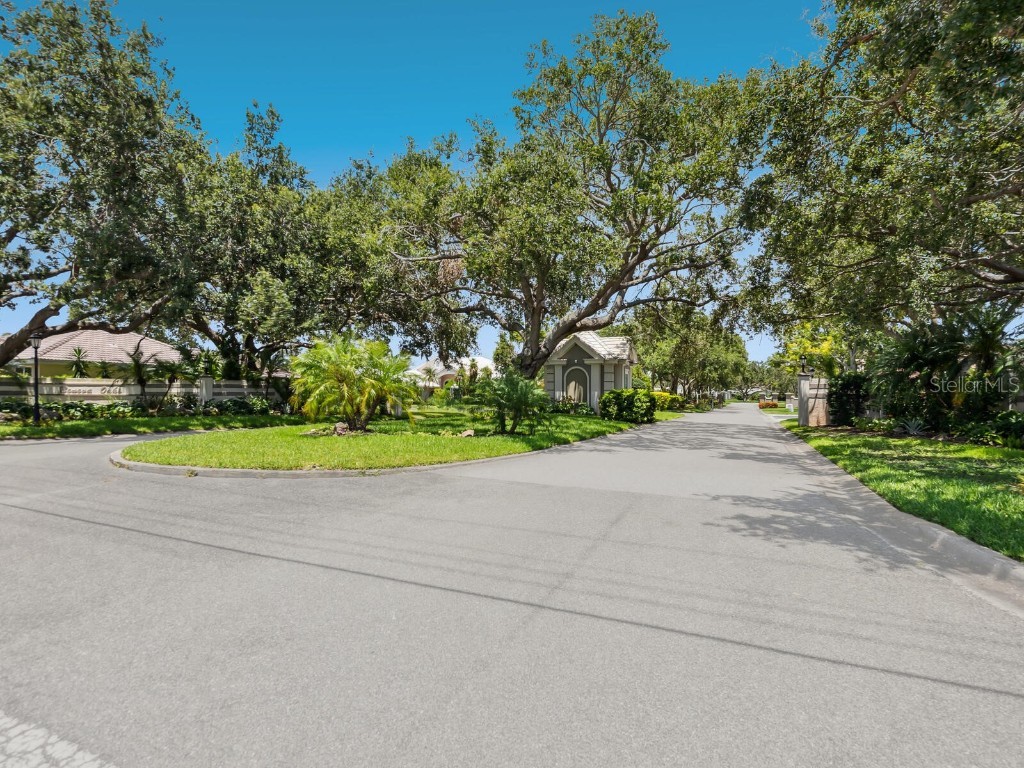 3648 Beneva Oaks Boulevard Sarasota FL 34238 A4643238 image54