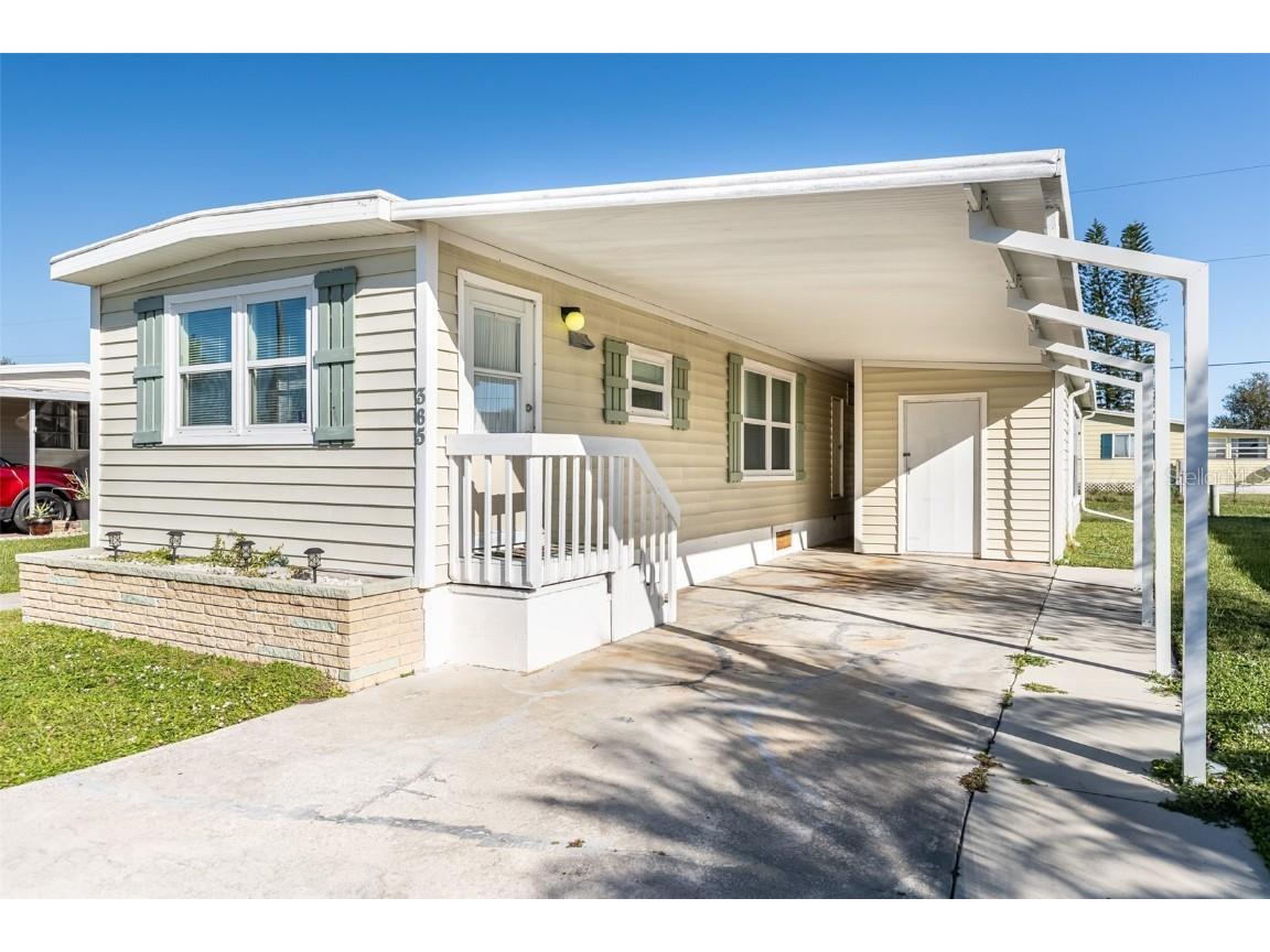 365 Andros Drive Sarasota FL 34233 A4668425 image3