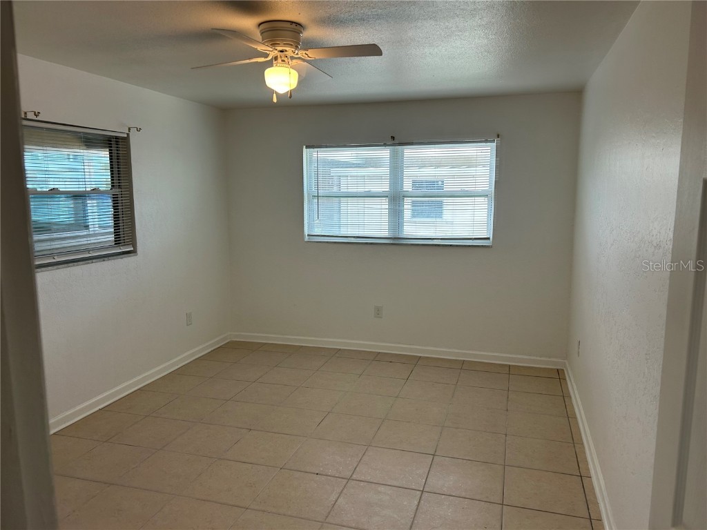 365 Capri Boulevard Treasure Island FL 33706 TB8427993 image4