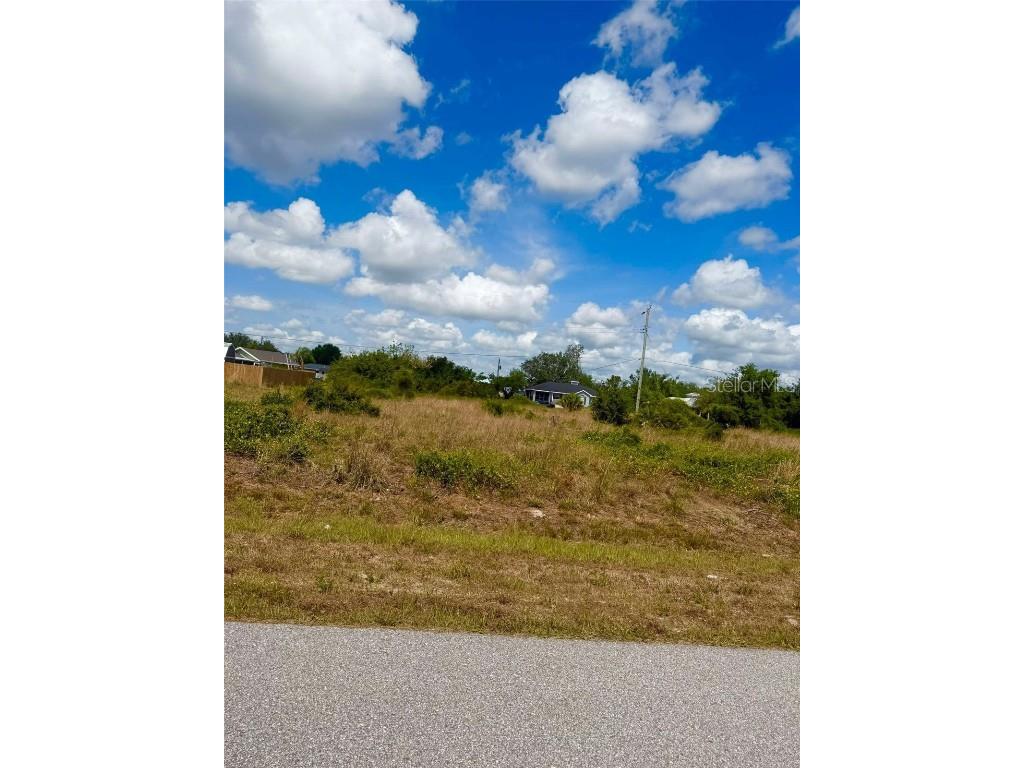 365 Coast Line Boulevard Punta Gorda FL 33982 A4655184 image3