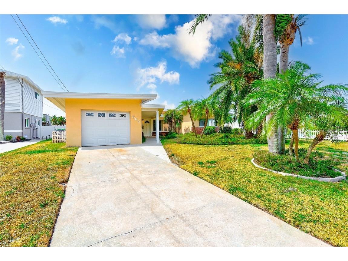 365 La Hacienda Drive Indian Rocks Beach FL 33785 - PINELLAS/INTRACOASTAL WATERWAY TB8383308 image1