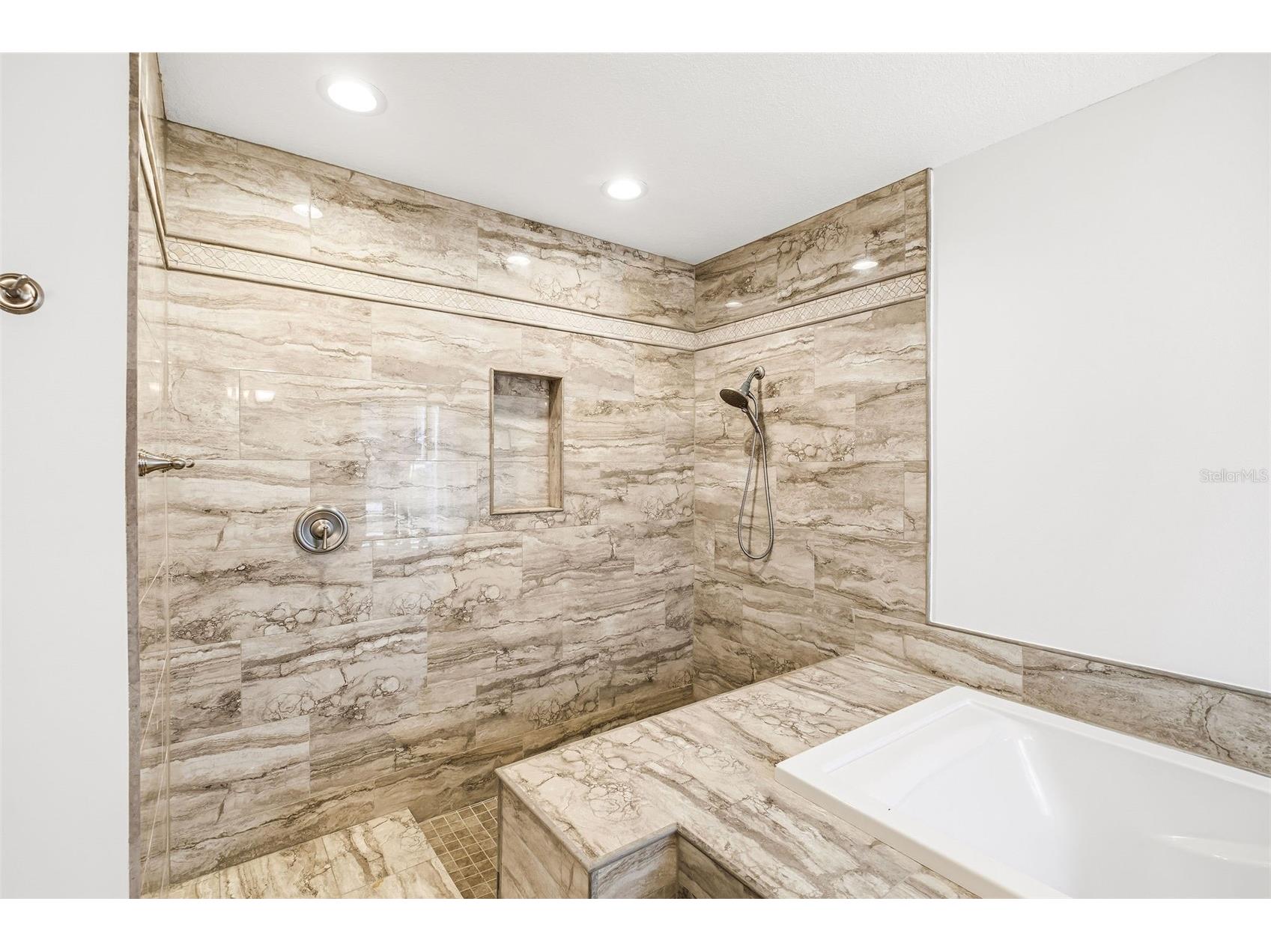 365 N Spaulding Cove Lake Mary FL 32746 R4910473 image26