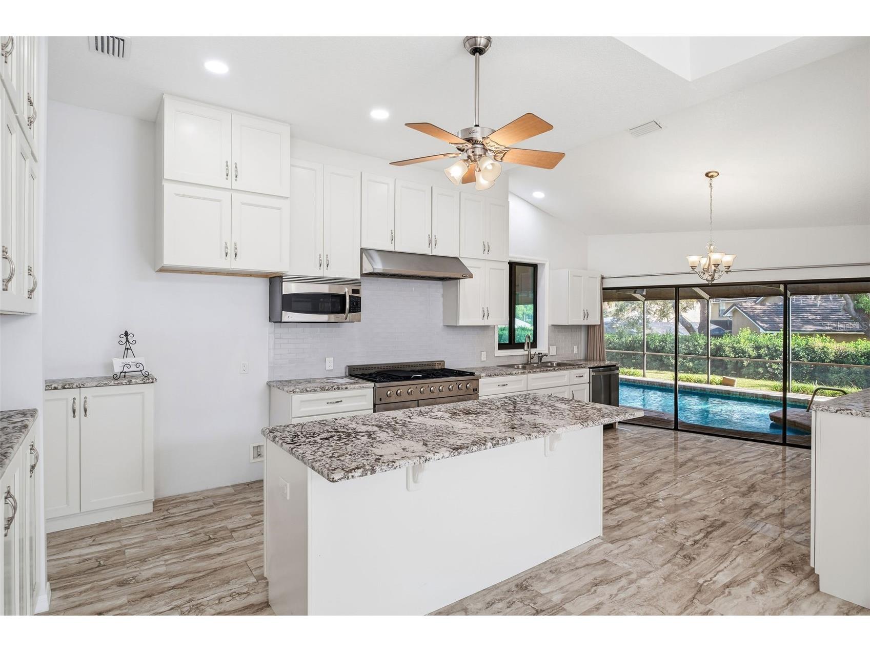 365 N Spaulding Cove Lake Mary FL 32746 R4910473 image5