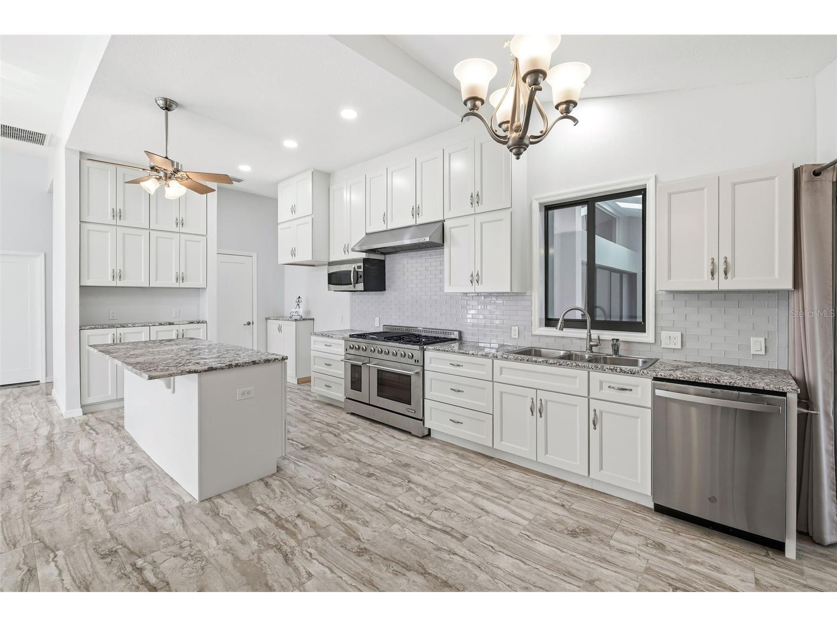 365 N Spaulding Cove Lake Mary FL 32746 R4910473 image9