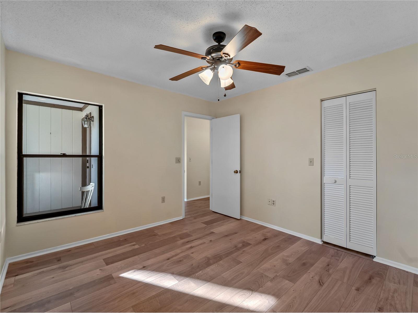 365 Oak Hill Way #32 Sarasota FL 34232 A4677958 image30