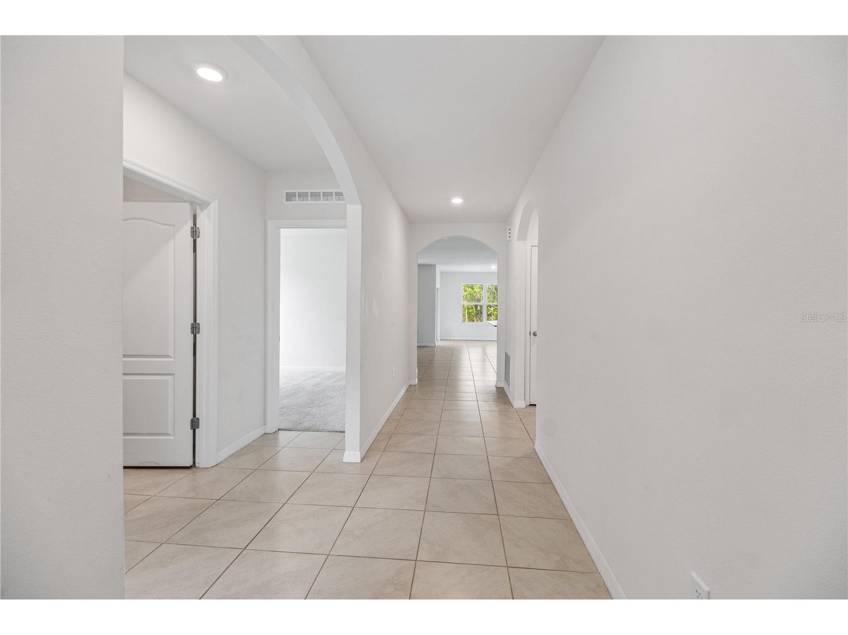 365 Sunset Point Drive Ormond Beach FL 32174 FC318258 image2