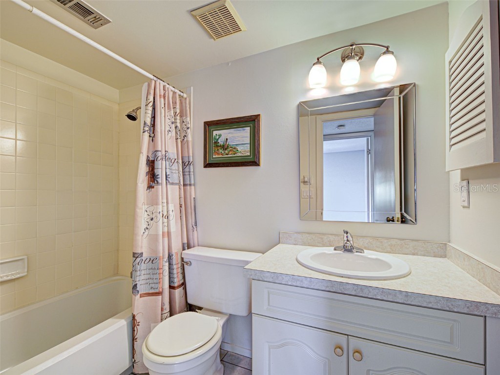 365 Three Lakes Lane #K Venice FL 34285 N6141290 image33