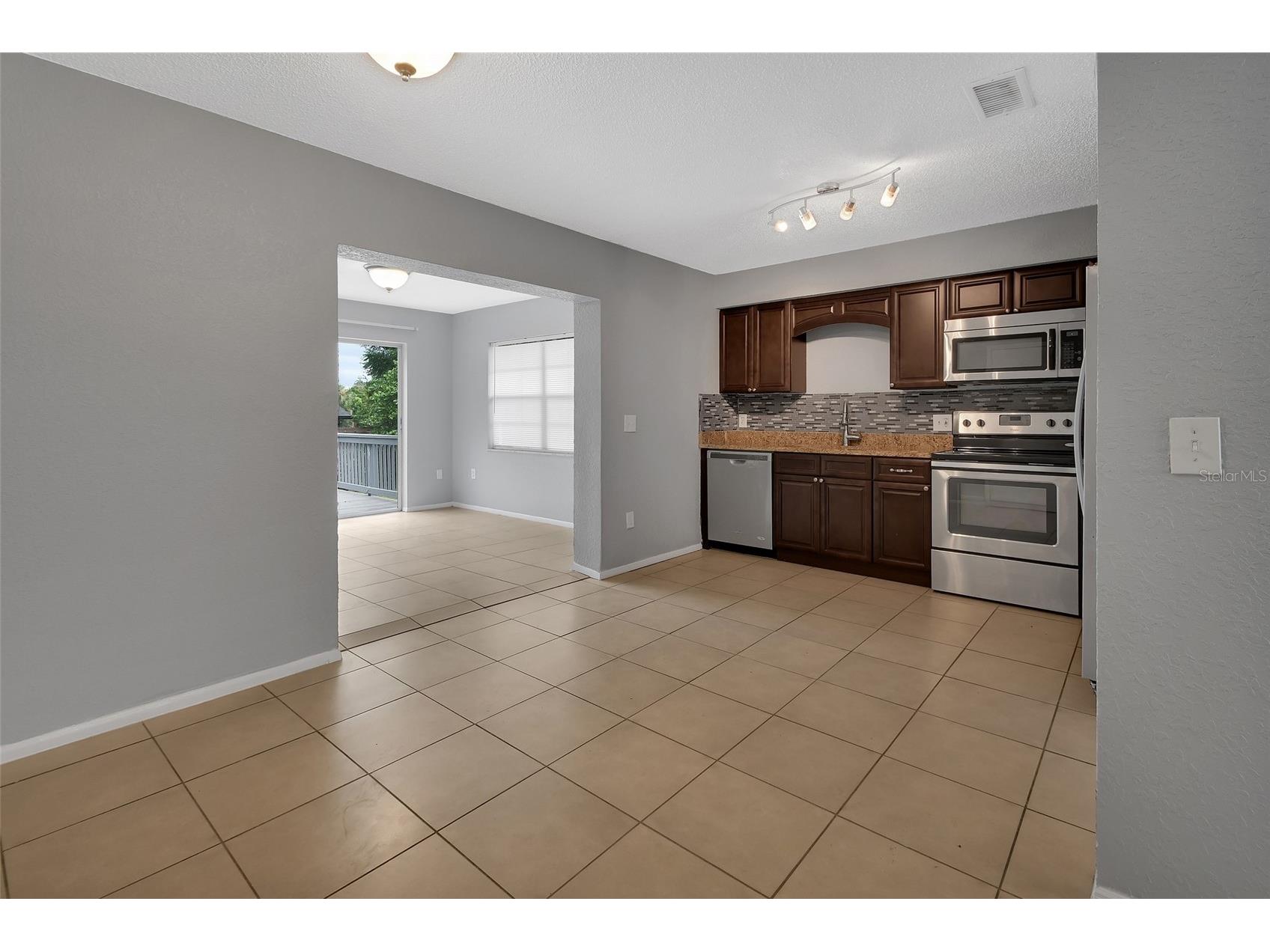 365 W Lansdowne Avenue Orange City FL 32763 V4949991 image9