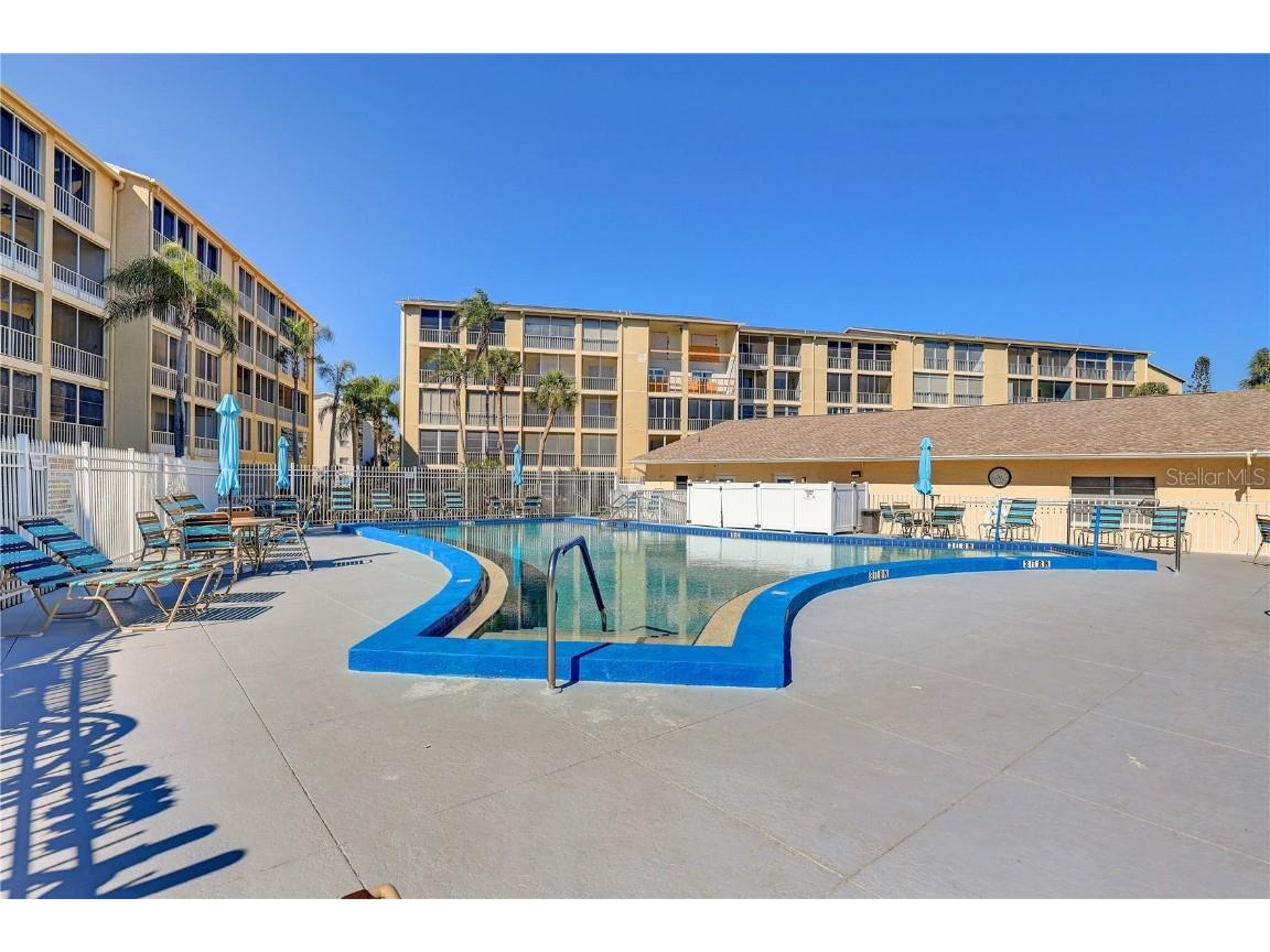 3650 Lake Bayshore Drive #K-316 Bradenton FL 34205 TB8439381 image25