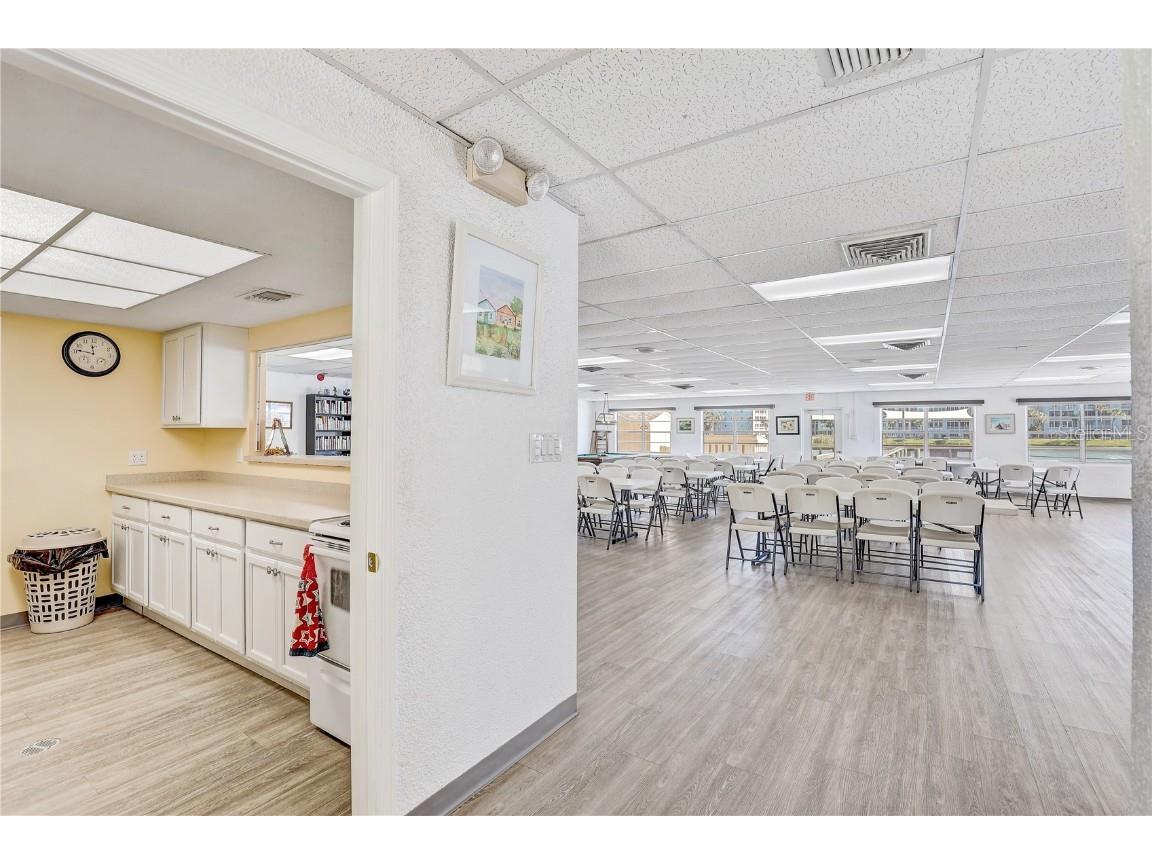 3650 Lake Bayshore Drive #K-316 Bradenton FL 34205 TB8439381 image34