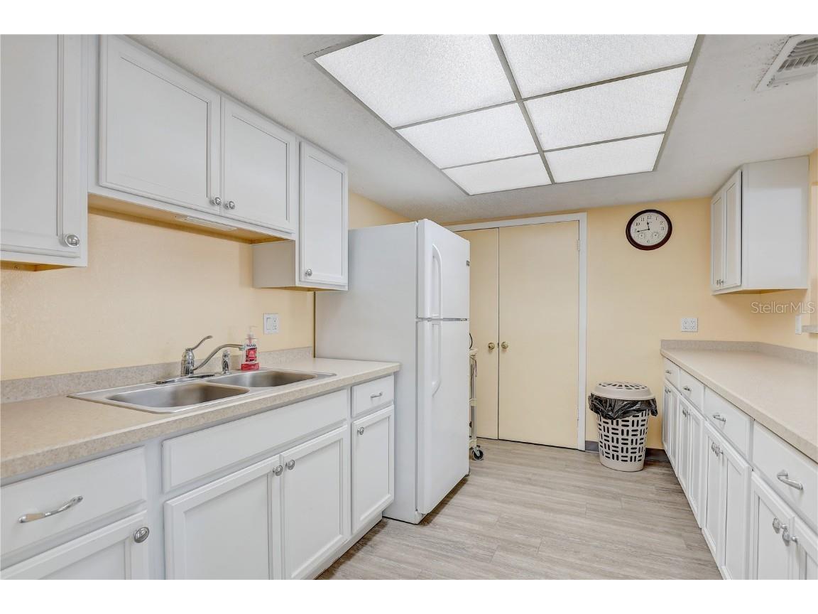 3650 Lake Bayshore Drive #K-316 Bradenton FL 34205 TB8439381 image35