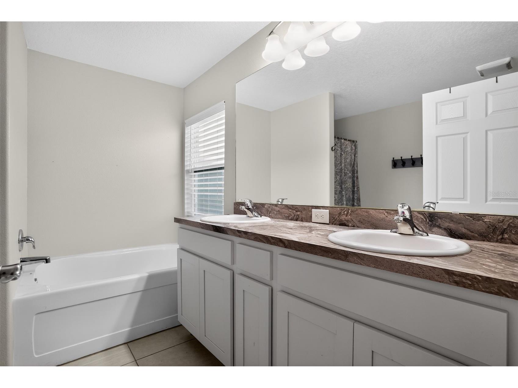 3650 Monument Drive Deltona FL 32738 TB8511150 image31