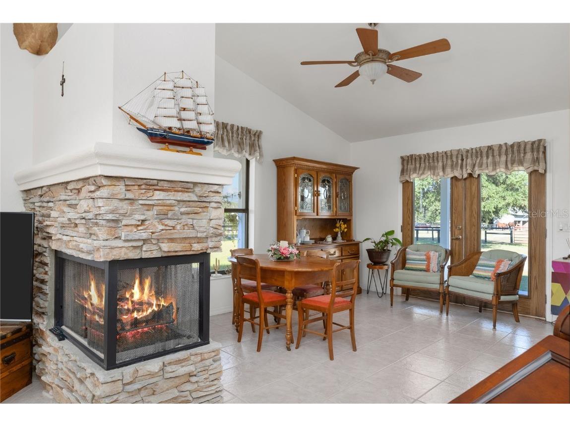 3650 SE 165th Avenue Morriston FL 32668 OM714240 image19