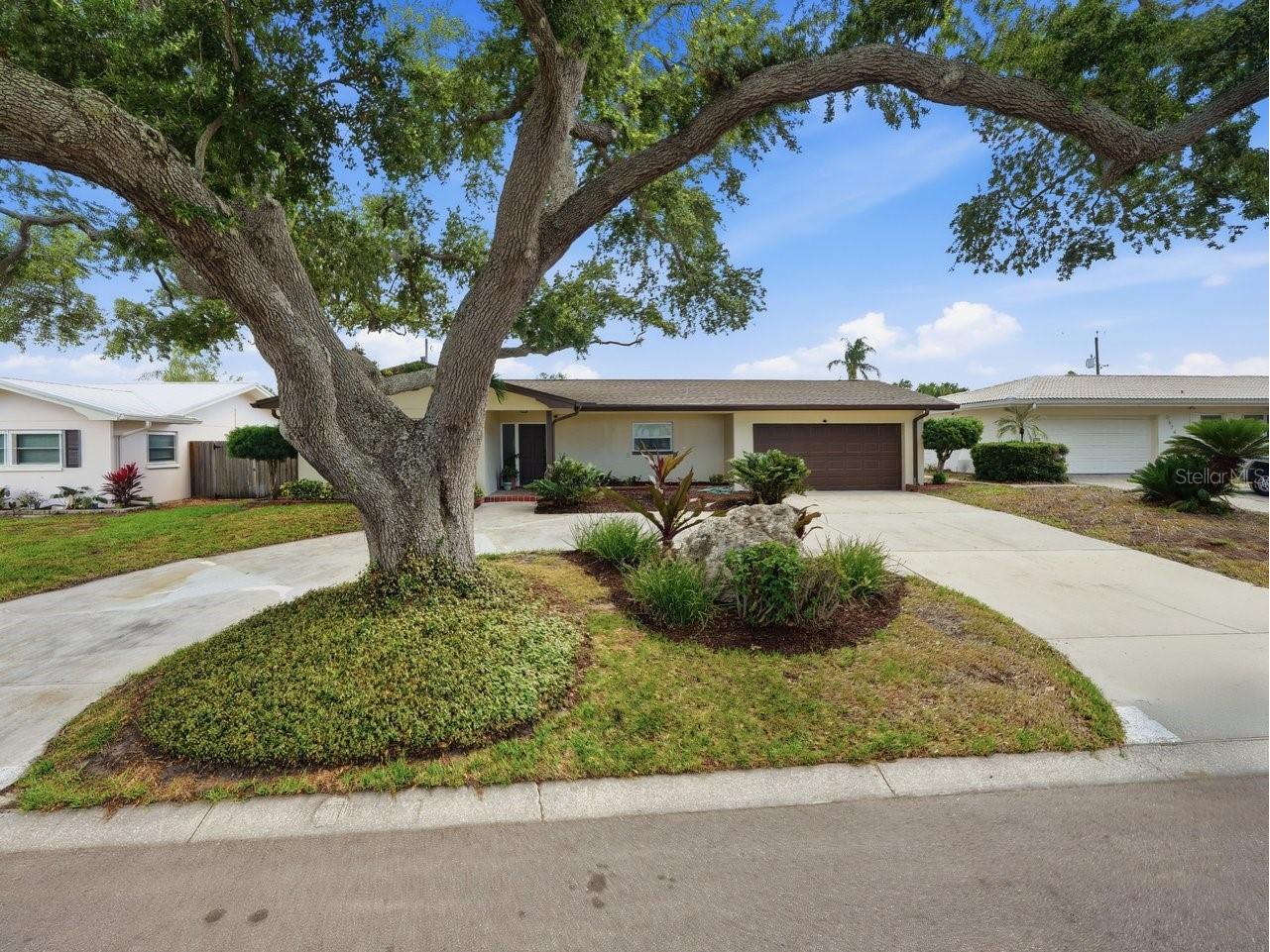 3650 Shady Bluffs Drive Largo FL 33770 TB8506176 image1