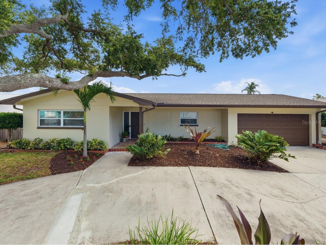 3650 Shady Bluffs Drive Largo FL 33770 TB8506176 image2
