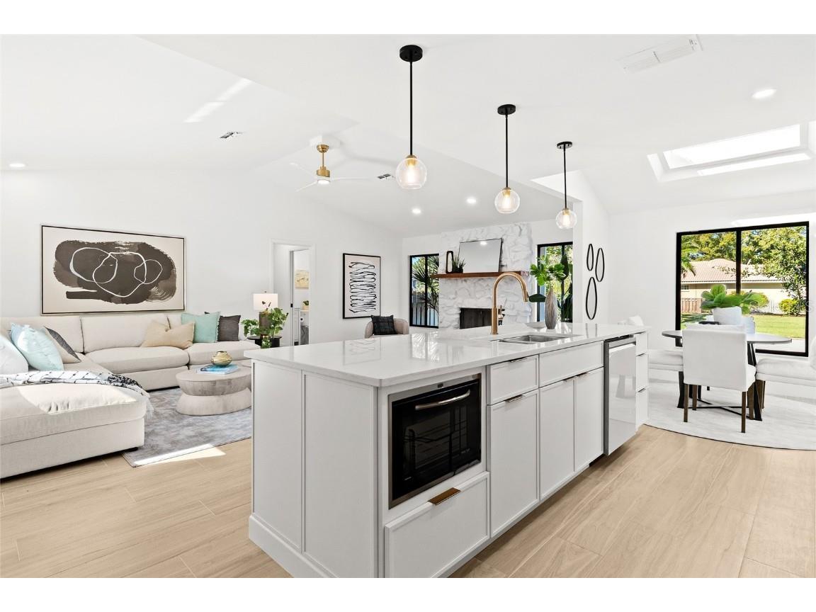 3651 Country Place Boulevard Sarasota FL 34233 A4672158 image16