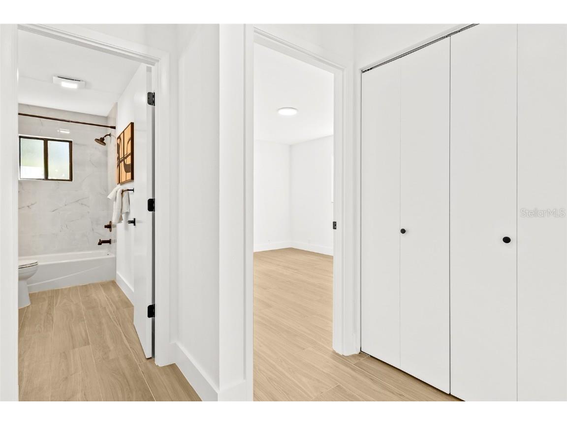 3651 Country Place Boulevard Sarasota FL 34233 A4672158 image34