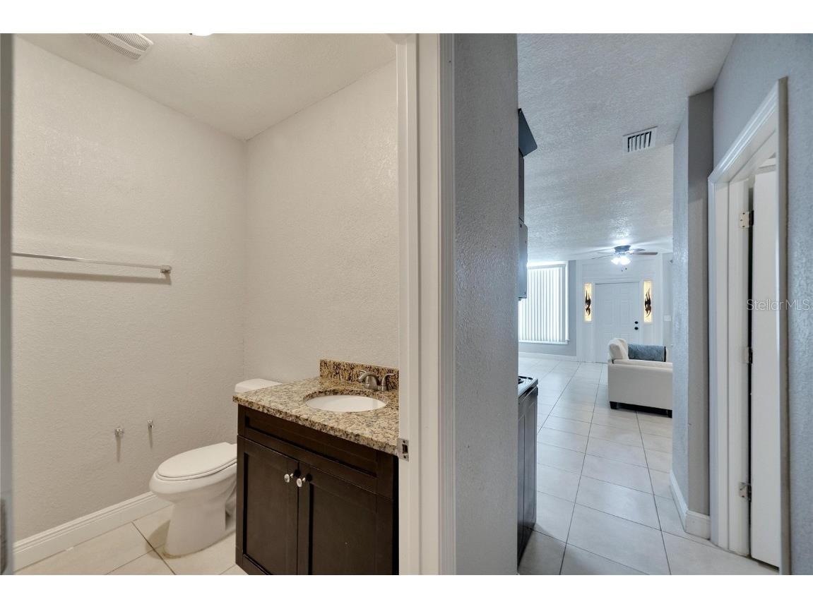 3651 Haines Road N Saint Petersburg FL 33704 TB8451810 image31