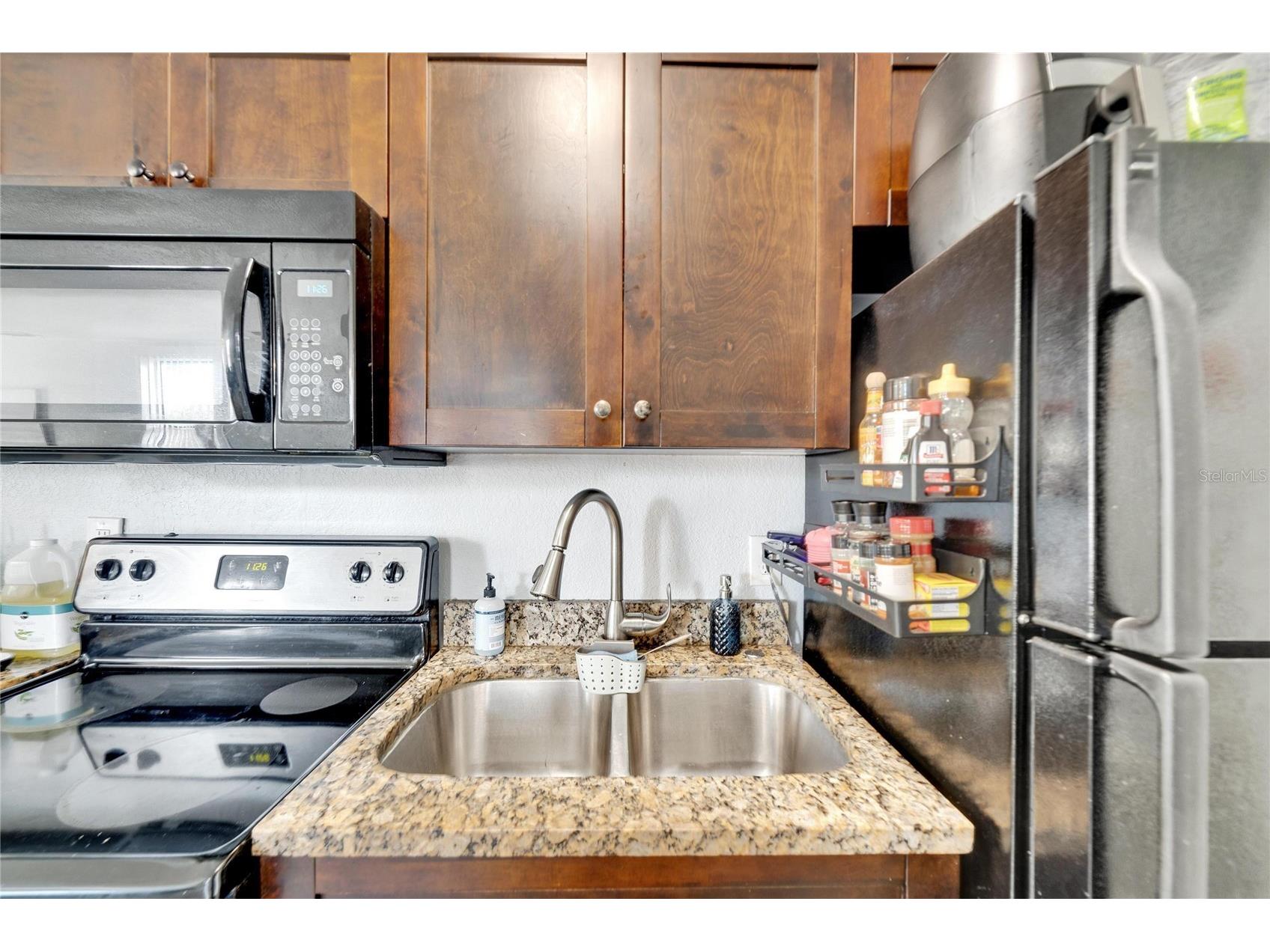 3651 Haines Road N Saint Petersburg FL 33704 TB8451810 image40