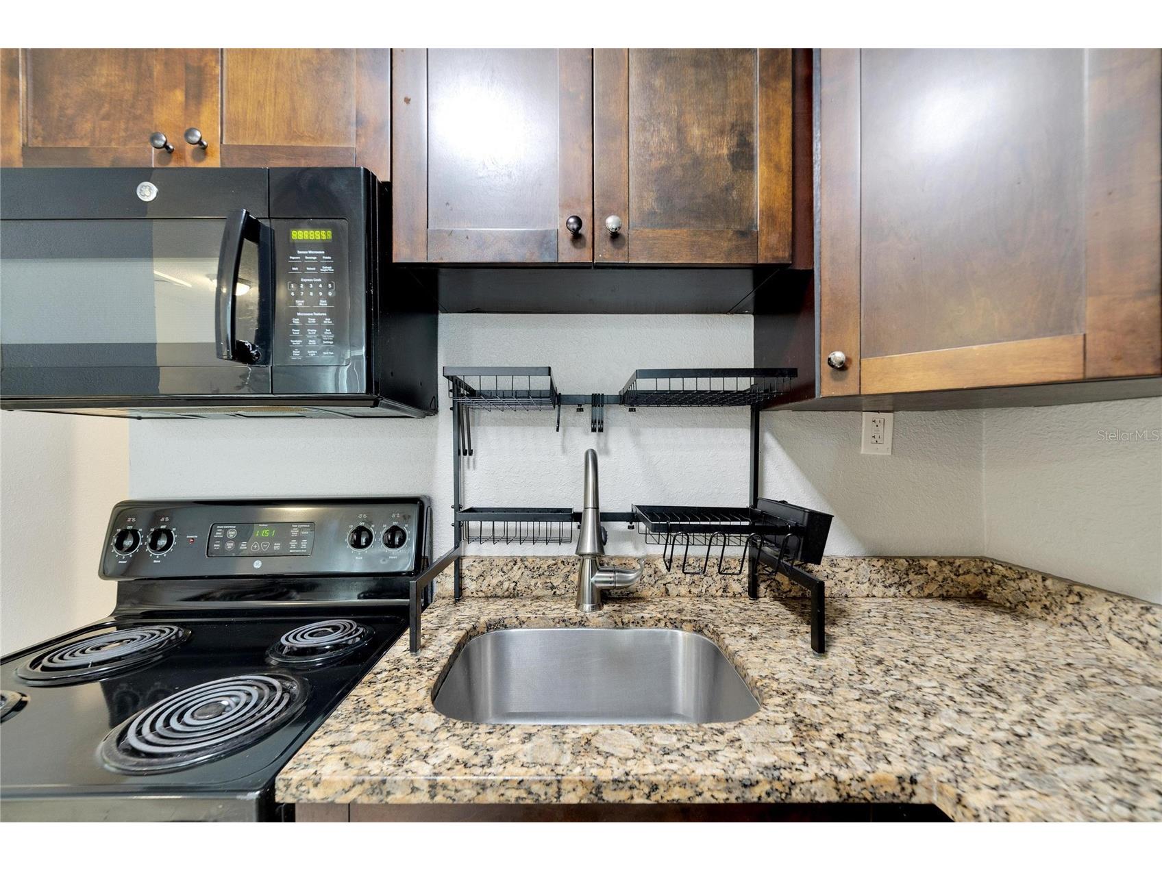 3651 Haines Road N Saint Petersburg FL 33704 TB8503934 image20