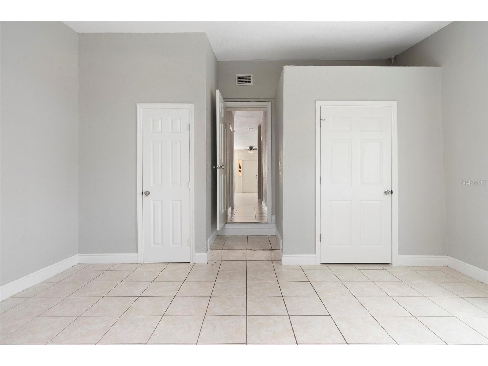 3651 Haines Road N Saint Petersburg FL 33704 TB8525531 image13
