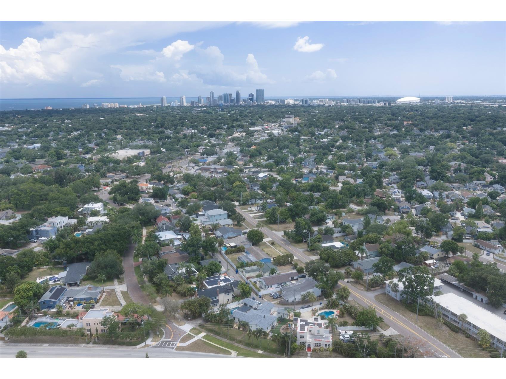3651 Haines Road N Saint Petersburg FL 33704 TB8525531 image46