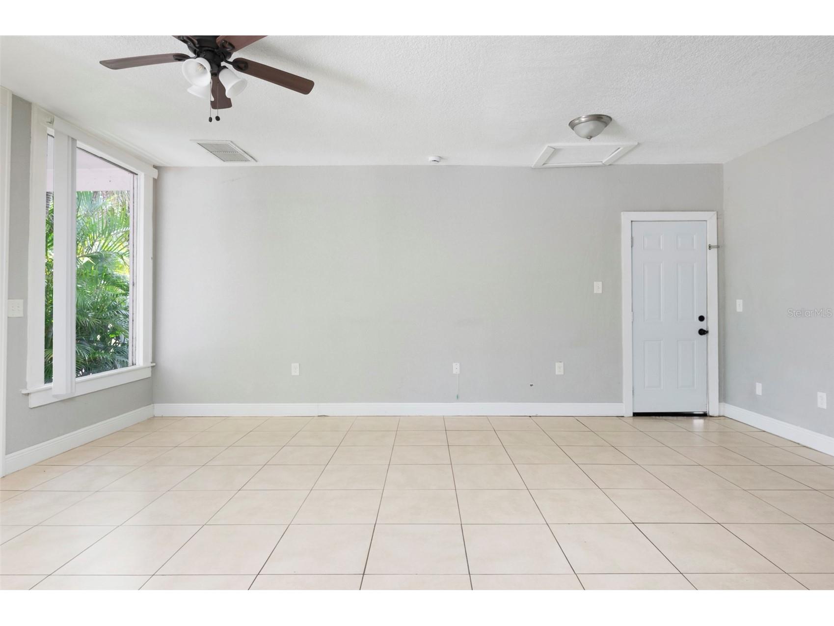 3651 Haines Road N Saint Petersburg FL 33704 TB8525531 image5