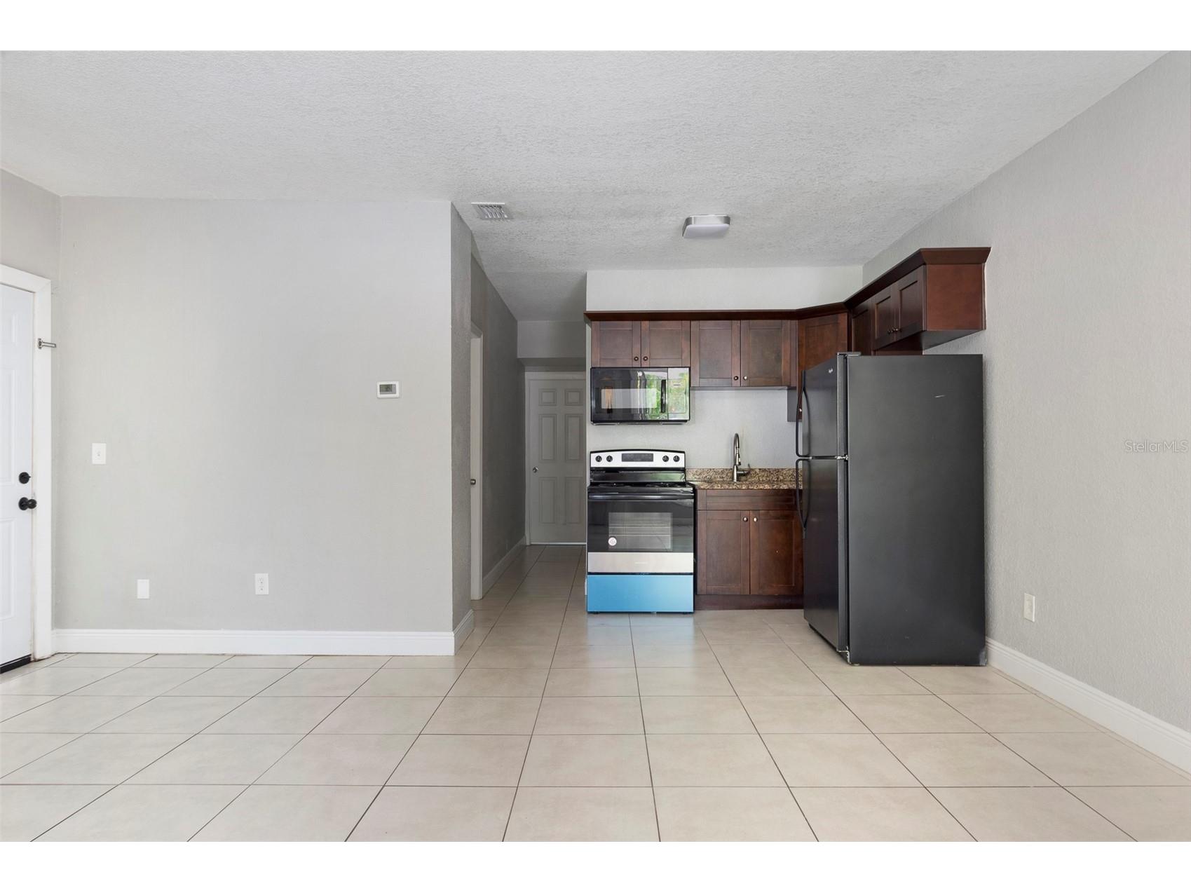 3651 Haines Road N Saint Petersburg FL 33704 TB8525531 image7