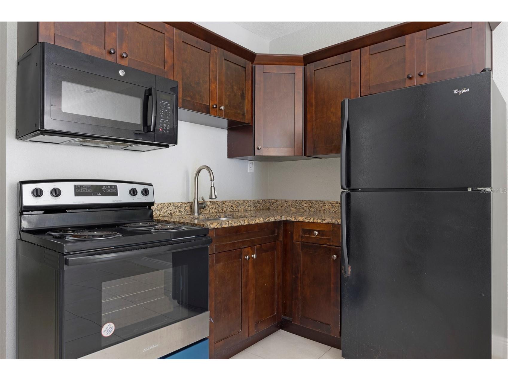 3651 Haines Road N Saint Petersburg FL 33704 TB8525531 image8