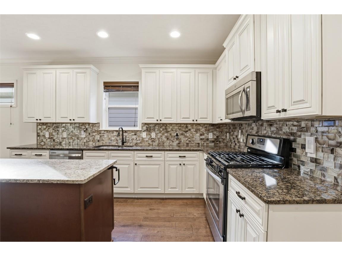 3651 NW 26th Street Gainesville FL 32605 GC535913 image6