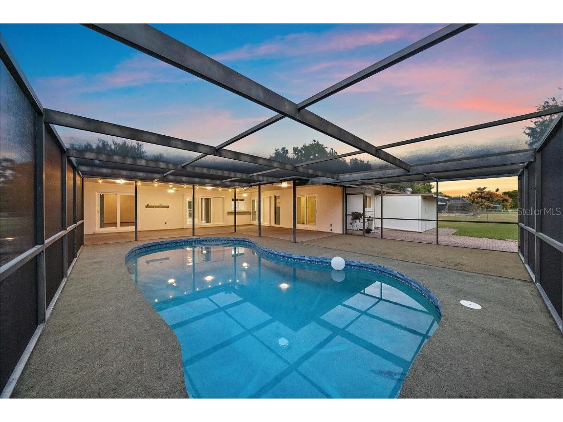 3652 Oak Grove Drive Sarasota FL 34243 O6357781 image13