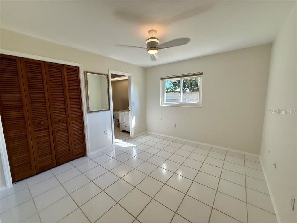 3652 Oak Grove Drive Sarasota FL 34243 O6357781 image30