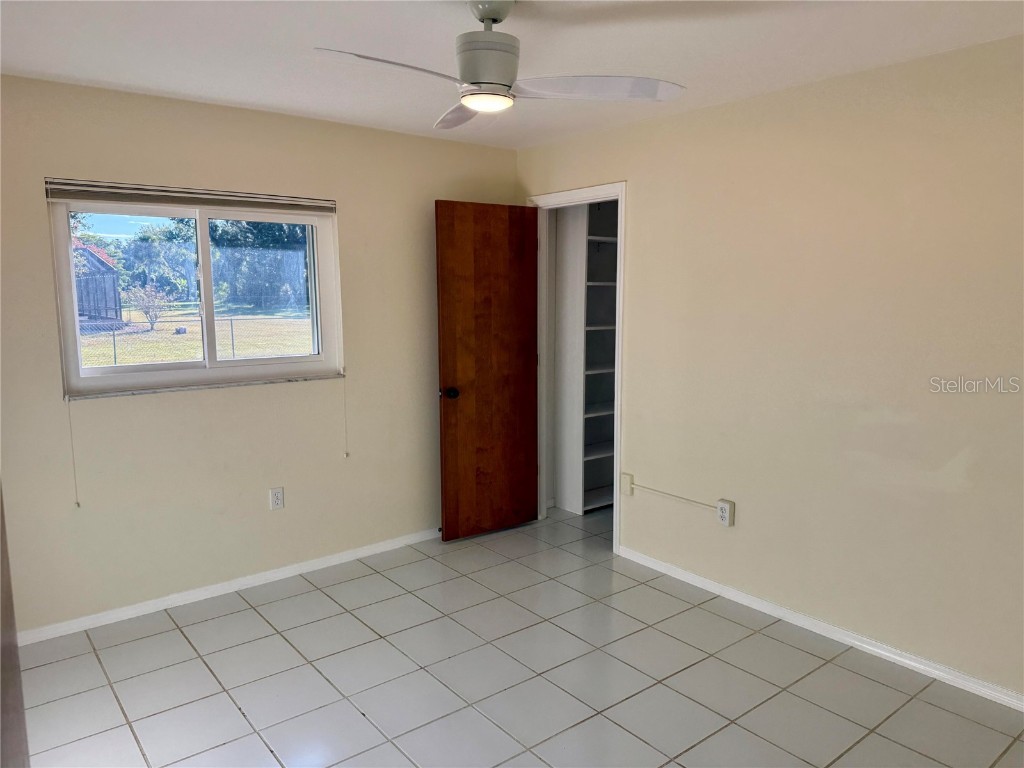 3652 Oak Grove Drive Sarasota FL 34243 O6357781 image31