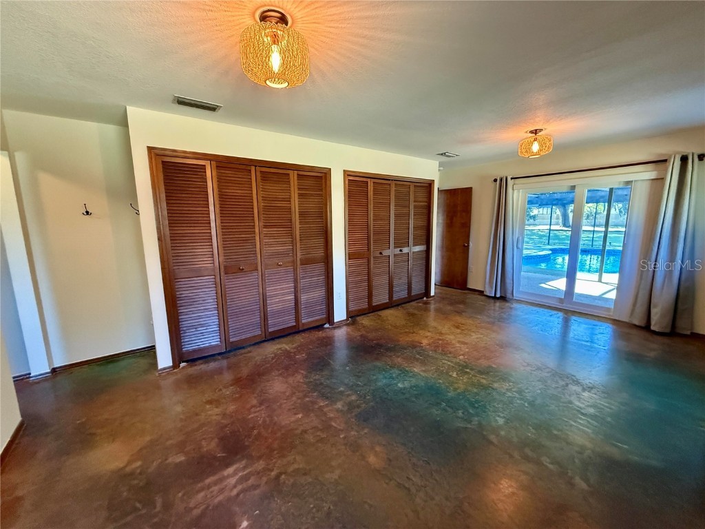 3652 Oak Grove Drive Sarasota FL 34243 O6357781 image40