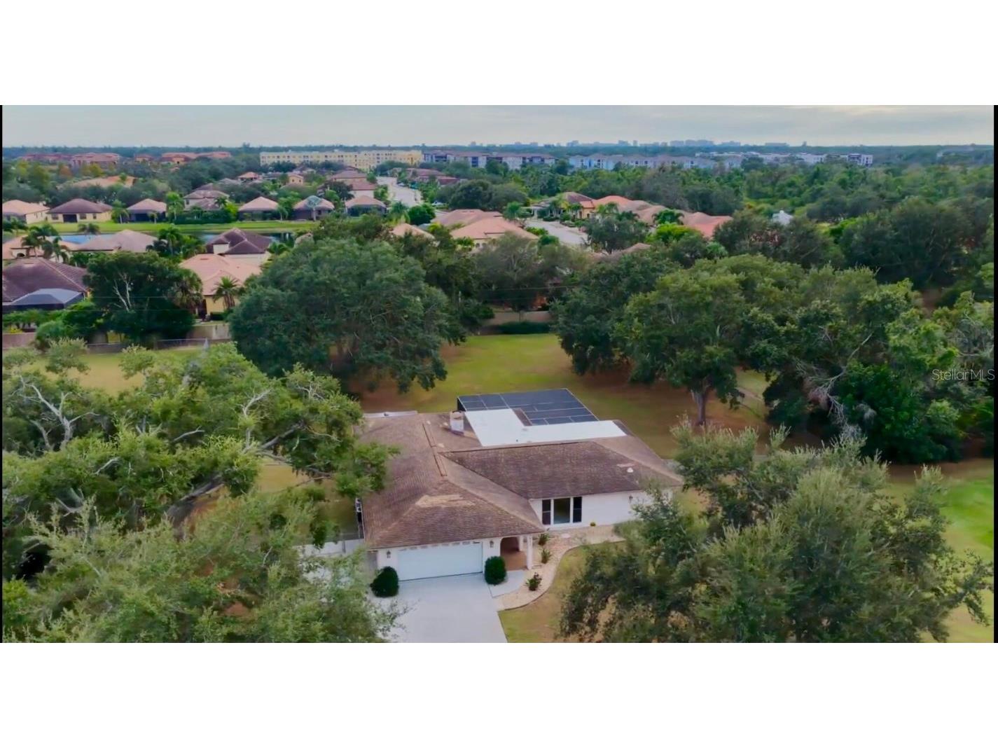 3652 Oak Grove Drive Sarasota FL 34243 O6357781 image5