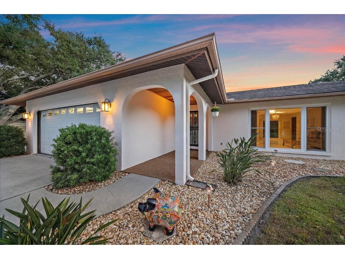 3652 Oak Grove Drive Sarasota FL 34243 O6357781 image6