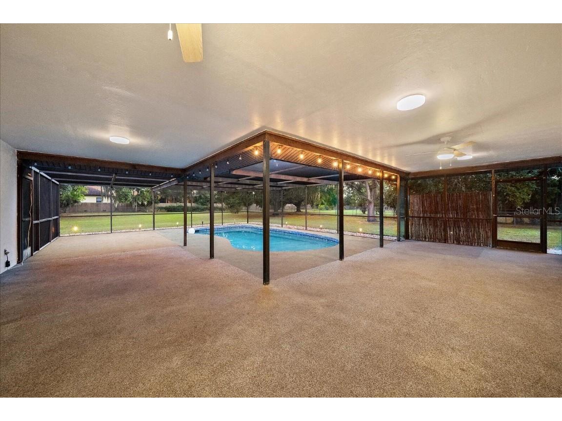 3652 Oak Grove Drive Sarasota FL 34243 O6357781 image8