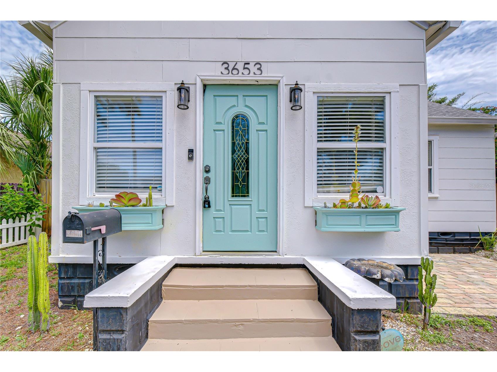3653 2nd Avenue N Saint Petersburg FL 33713 TB8507192 image2