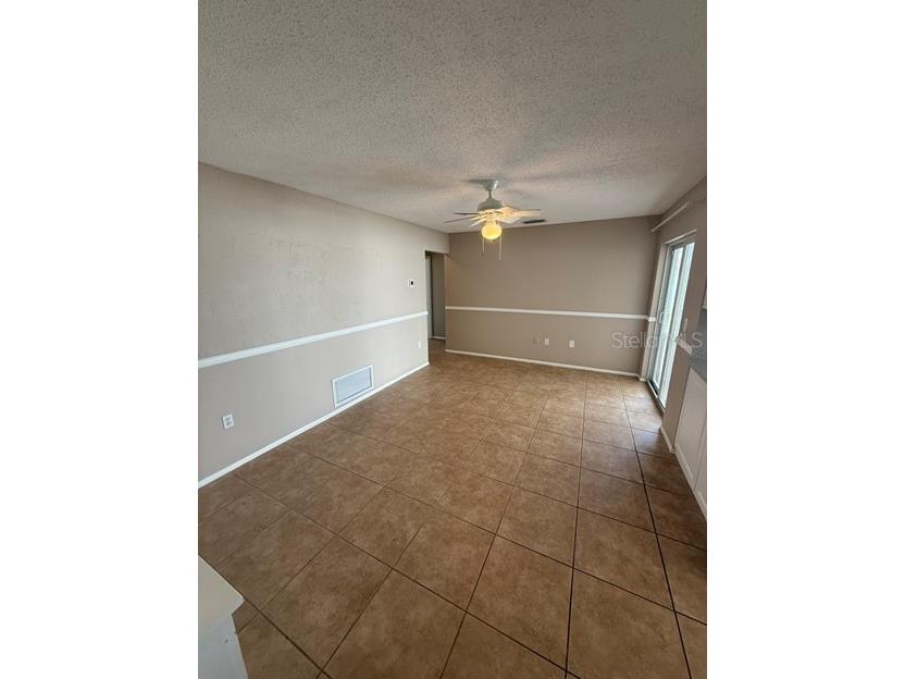 3654 Pin Oaks Street Sarasota FL 34232 A4700157 image19