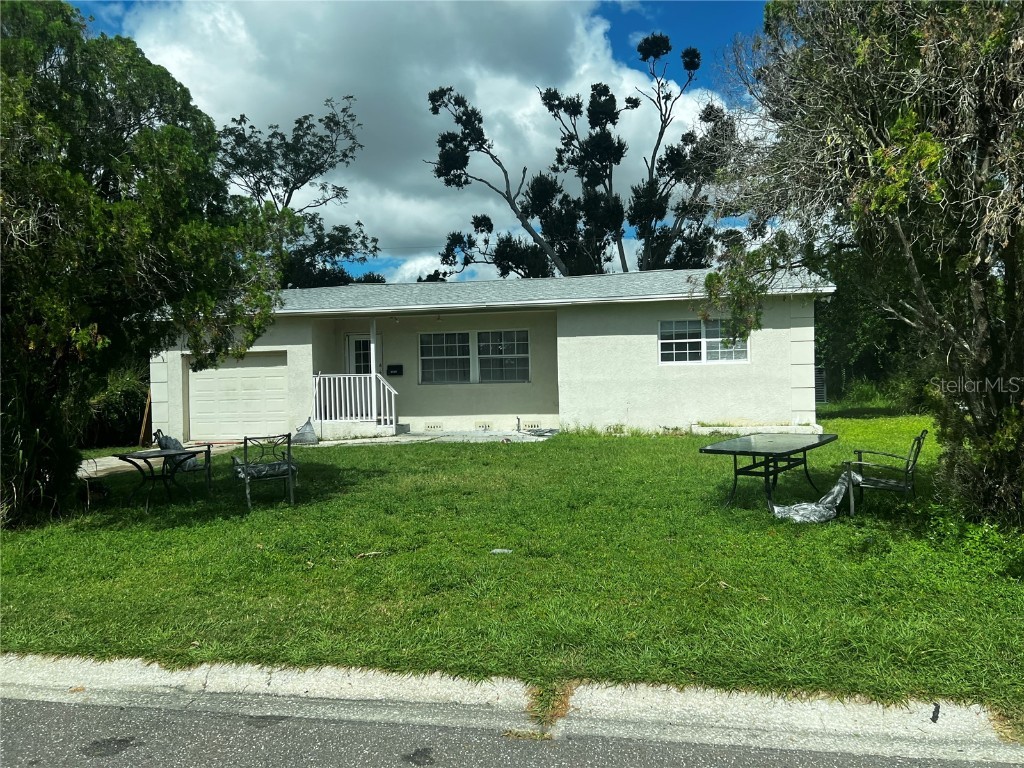 3655 Abington Avenue S Saint Petersburg FL 33711 TB8437356 image1