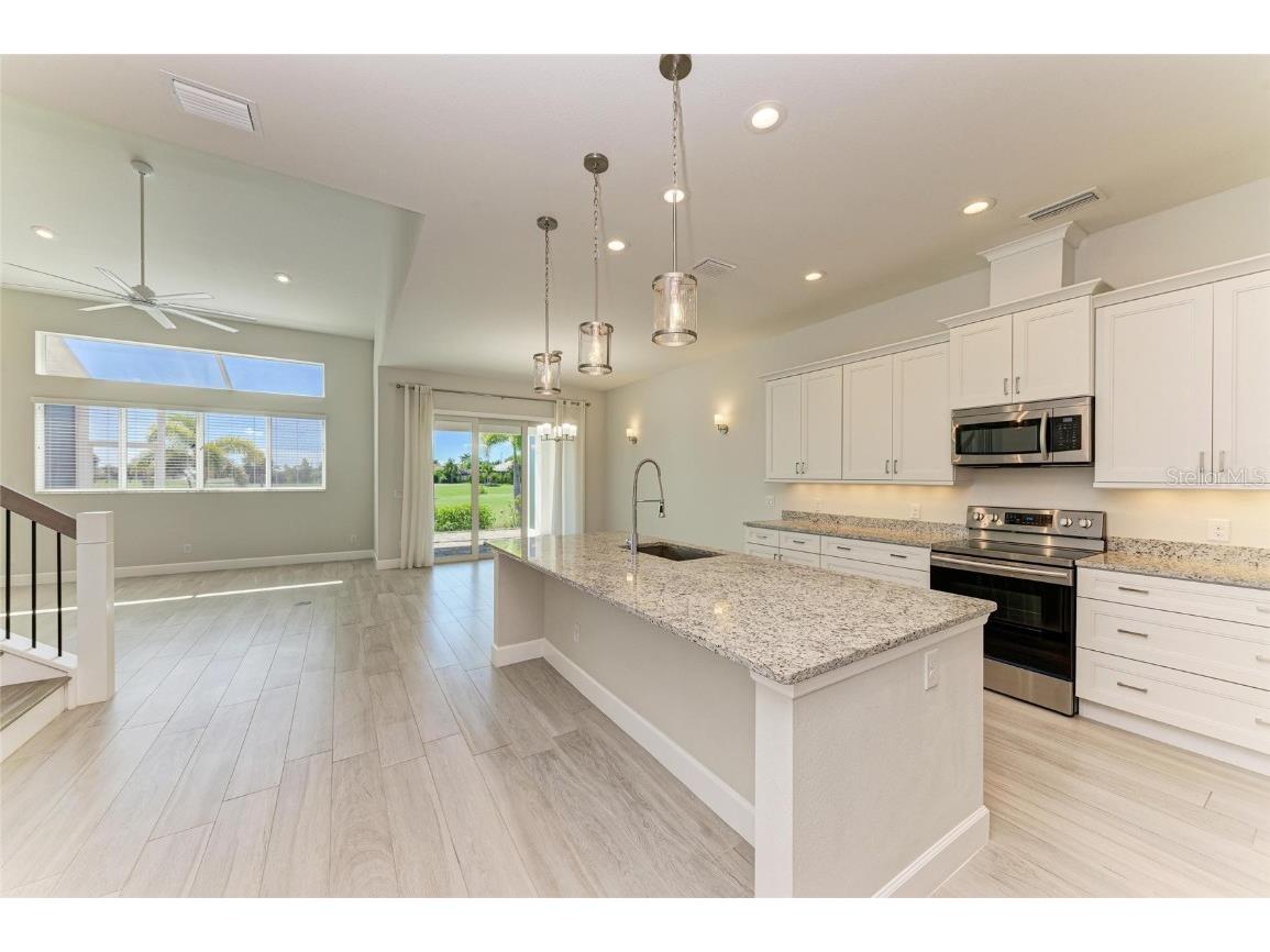 3655 Bal Harbor Boulevard #111-113 Punta Gorda FL 33950 C7515296 image9