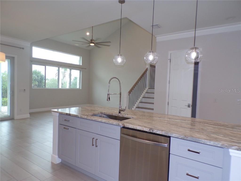 3655 Bal Harbor Boulevard #113 Punta Gorda FL 33950 C7516605 image4