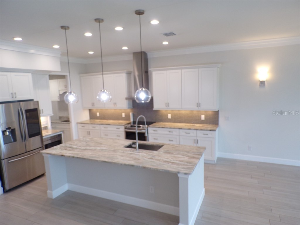 3655 Bal Harbor Boulevard #113 Punta Gorda FL 33950 C7516605 image6