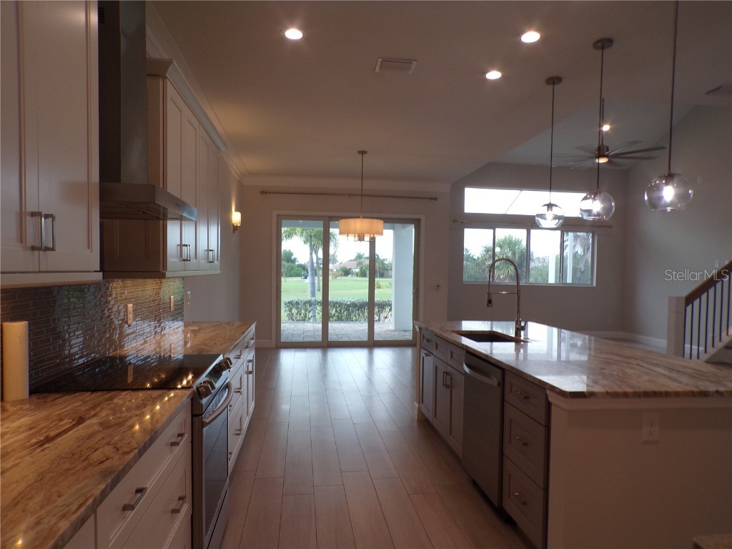 3655 Bal Harbor Boulevard #113 Punta Gorda FL 33950 C7516605 image7