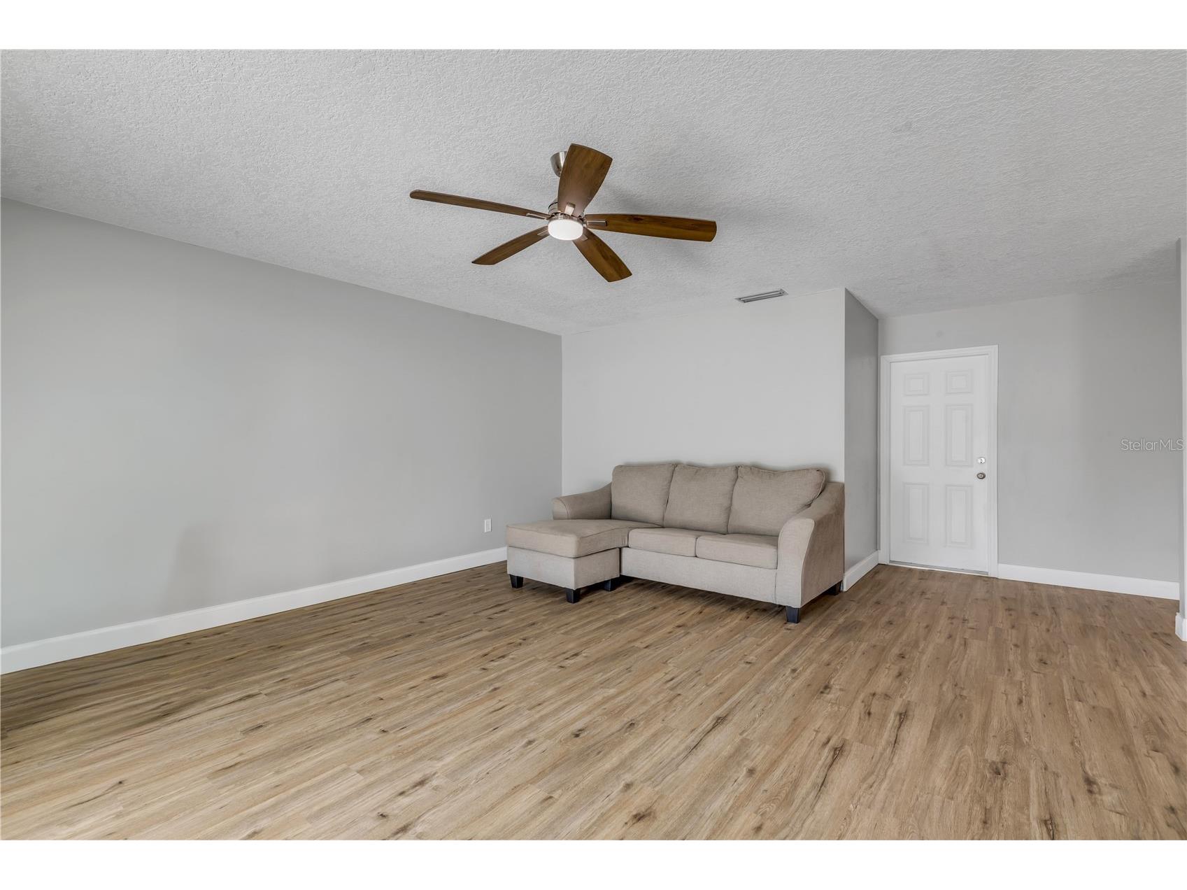 3655 Dame Street Port Orange FL 32129 V4949506 image10