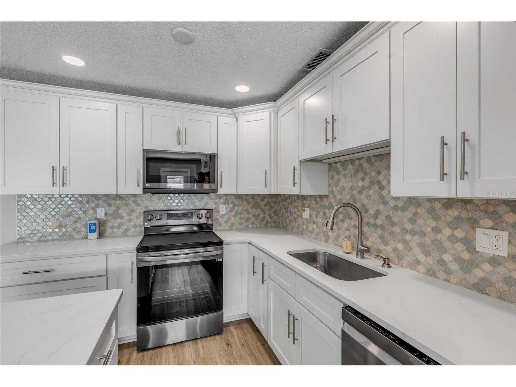 3655 Dame Street Port Orange FL 32129 V4949506 image17