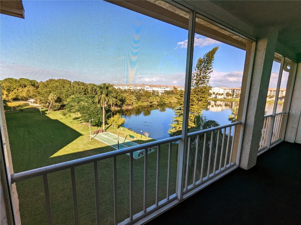 3655 Lake Bayshore Drive #J-504 Bradenton FL 34205 A4553789 image1
