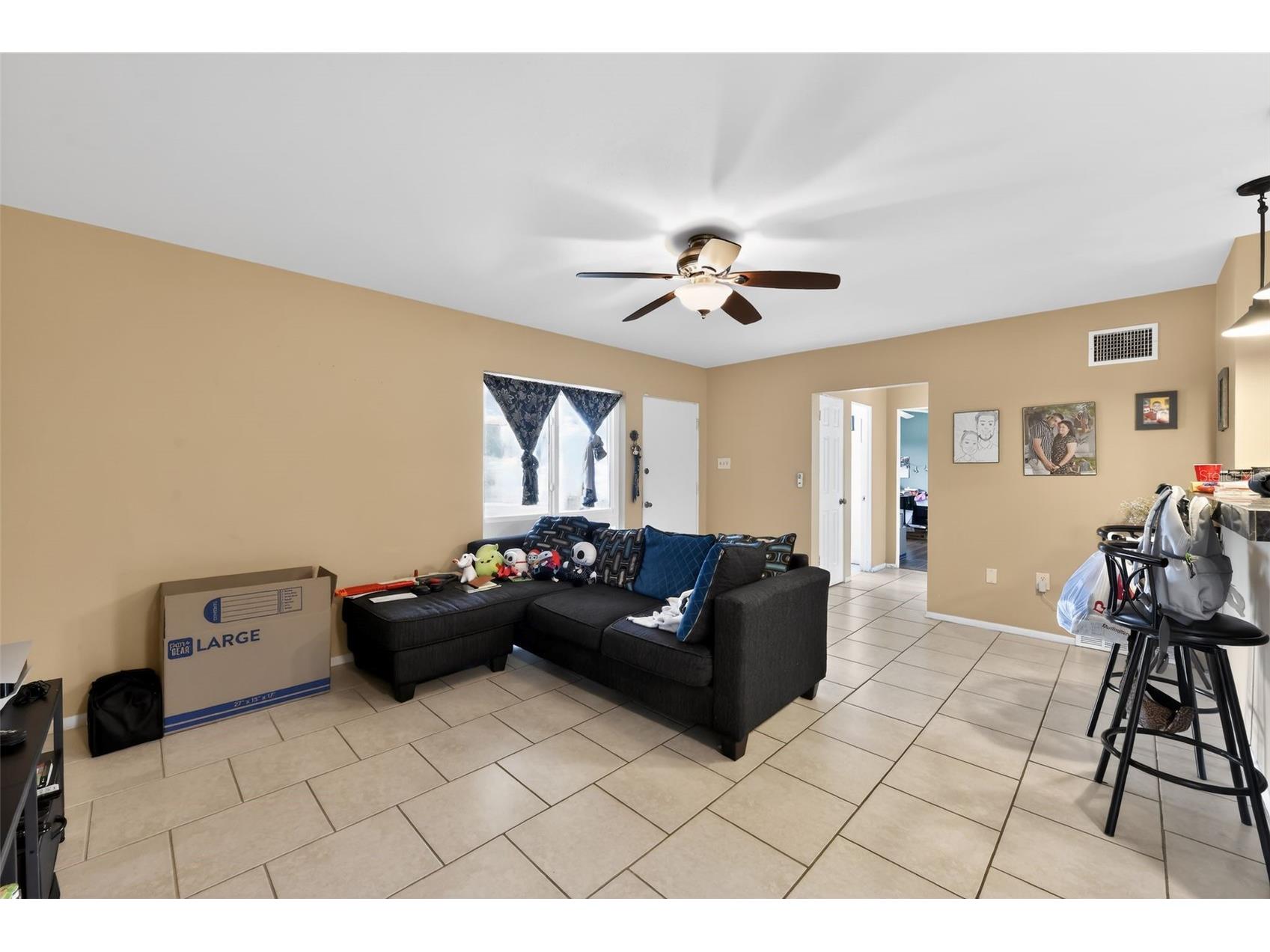 3655 Lalani Way Sarasota FL 34232 O6392527 image17